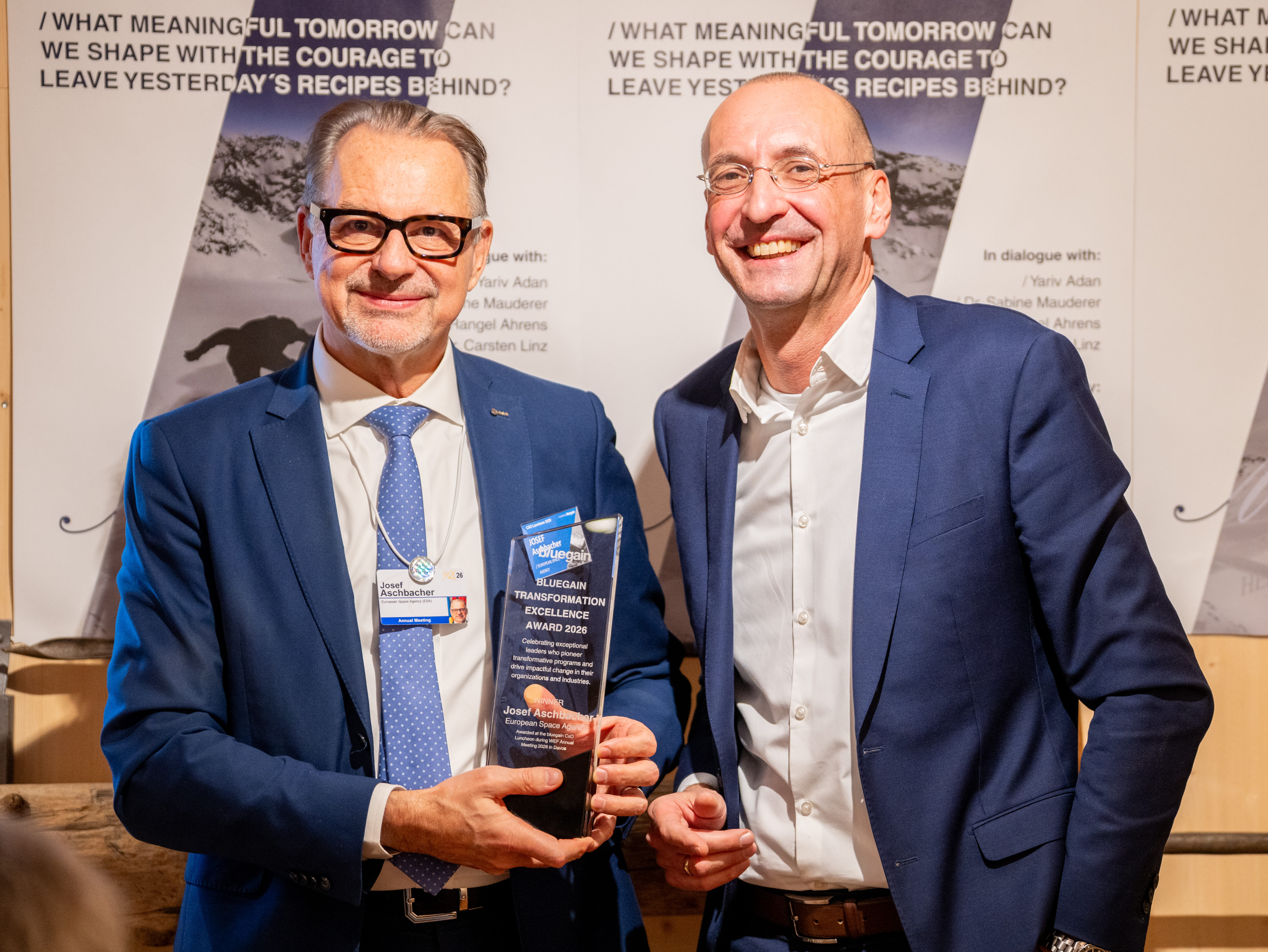 Dr Josef Aschbacher receiving the bluegain Transformation Excellence Award 2026